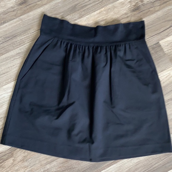 Skirt - Picture 2 of 4